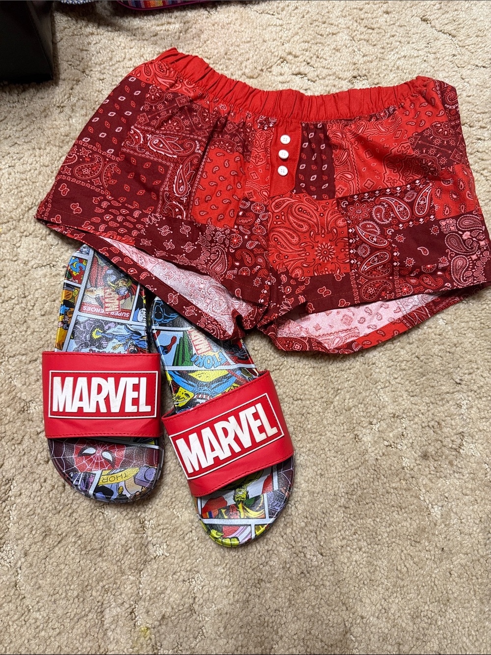 Marvel Red Comic-Print Slide Sandals and Shorts